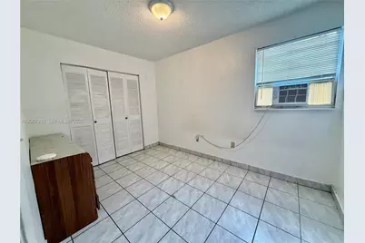 718 SW 11th Ave #6, Miami, FL 33130 - Photo 6