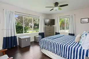 2549 NE 27th Ave, Fort Lauderdale, FL 33305 - Photo 12
