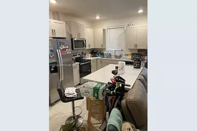 2475 SE 11th St, Homestead, FL 33035 - Photo 4