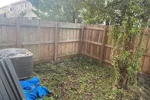 2475 SE 11th St, Homestead, FL 33035 - Photo 2
