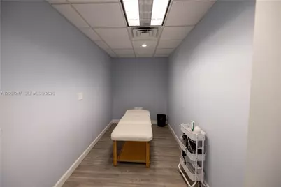 16853 NE 2nd Ave #S200, North Miami Beach, FL 33162 - Photo 8