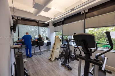 16853 NE 2nd Ave #S200, North Miami Beach, FL 33162 - Photo 18