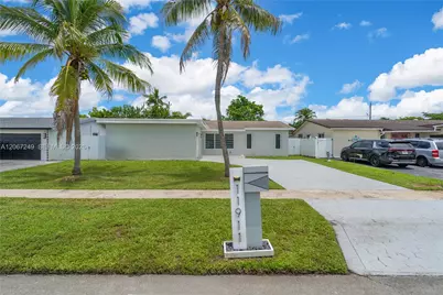 11911 NW 32nd Mnr, Sunrise, FL 33323 - Photo 1
