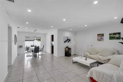 11911 NW 32nd Mnr, Sunrise, FL 33323 - Photo 4
