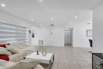 11911 NW 32nd Mnr, Sunrise, FL 33323 - Photo 6