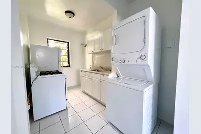 411 Meridian Ave #7, Miami Beach, FL 33139 - Photo 4