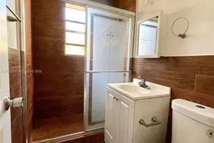 411 Meridian Ave, Miami Beach, FL 33139 - Photo 8