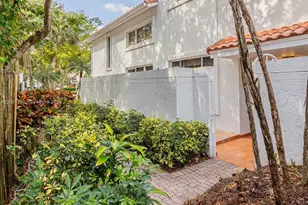 20935 NE 37th Ct, Aventura, FL 33180 - Photo 4