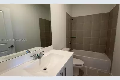 2537 SE 25th Dr #2537, Homestead, FL 33035 - Photo 16