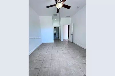 11102 SW 236th Ter, Homestead, FL 33032 - Photo 8