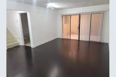 8075 NW 71st Ct, Tamarac, FL 33321 - Photo 4