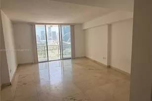 1750 N Bayshore Dr, Miami, FL 33132 - Photo 4
