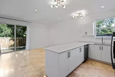 2784 SW 34th Ave, Miami, FL 33133 - Photo 14