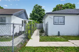 12219 SW 198th Terrace, Miami, FL 33177 - Photo 2