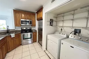3409 NW 44th St, Oakland Park, FL 33309 - Photo 10