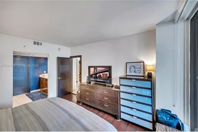520 Brickell Key Dr #A1012, Miami, FL 33131 - Photo 10