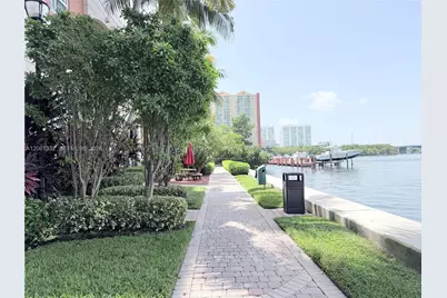 17100 N Bay Rd #1105, Sunny Isles Beach, FL 33160 - Photo 20