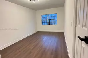 9902 Hammocks Blvd, Miami, FL 33196 - Photo 4