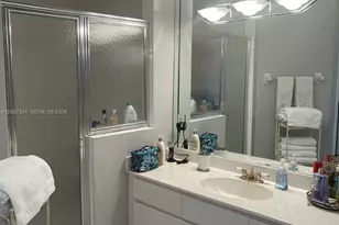 892 NW 131st Ave, Miami, FL 33182 - Photo 20