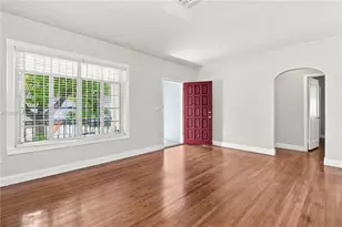 2920 SW 38th Ct, Miami, FL 33134 - Photo 2
