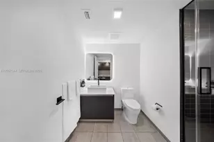 227 NE 2nd St, Miami, FL 33132 - Photo 8