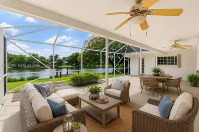 1731 NW 108th Ave, Pembroke Pines, FL 33026 - Photo 26