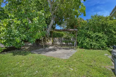 3338 Cleveland St #0, Hollywood, FL 33021 - Photo 22