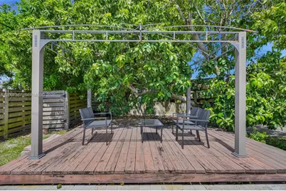 3338 Cleveland St #0, Hollywood, FL 33021 - Photo 24
