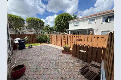 5606 NW 112th Psge, Doral, FL 33178 - Photo 22