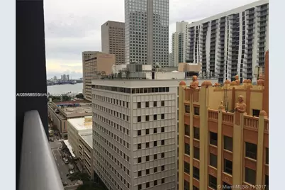 151 SE 1st St #1505, Miami, FL 33131 - Photo 16
