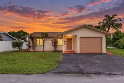 6605 NW 77th St, Tamarac, FL 33321 - Photo 12