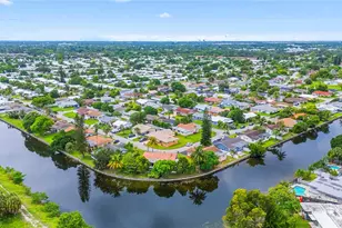 6605 NW 77th St, Tamarac, FL 33321 - Photo 2