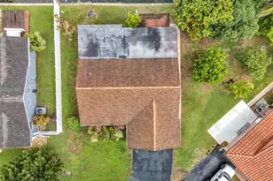 6605 NW 77th St, Tamarac, FL 33321 - Photo 6