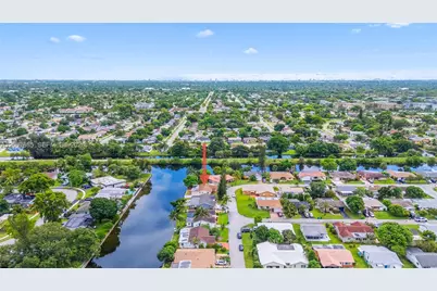 6605 NW 77th St, Tamarac, FL 33321 - Photo 6