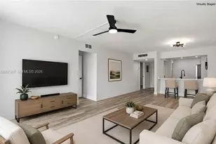 1085 Forest Lakes Dr, Naples, FL 34105 - Photo 6