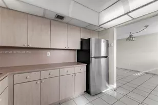 14180 SW 84th St, Miami, FL 33183 - Photo 12