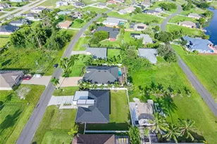 2700 2700 SW Ember Terrace, Cape Coral, FL 33991 - Photo 44