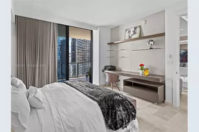 88 SW 7th St #3007, Miami, FL 33130 - Photo 16