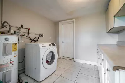 3271 NW 173rd Ter, Miami Gardens, FL 33056 - Photo 38
