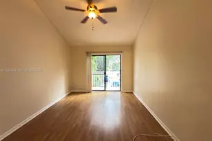 1923 Players Pl, North Lauderdale, FL 33068 - Photo 10