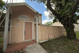 1923 Players Pl, North Lauderdale, FL 33068 - Photo 2