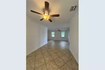 8843 W 34th Ave, Hialeah, FL 33018 - Photo 6