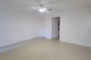 8075 NW 71st Ct, Tamarac, FL 33321 - Photo 12