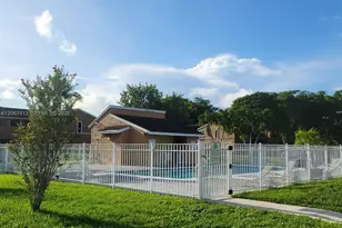 8075 NW 71st Ct, Tamarac, FL 33321 - Photo 2
