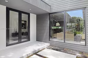 1015 NE 114th St, Biscayne Park, FL 33161 - Photo 38