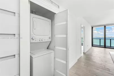 460 NE 28th St #1803, Miami, FL 33137 - Photo 12