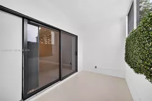 2190 NE 51st Ct, Fort Lauderdale, FL 33308 - Photo 12
