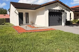 6641 NW 174th Terrace, Hialeah, FL 33015 - Photo 2