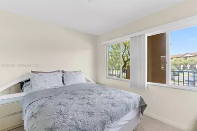 13705 SW 12th St #208B, Pembroke Pines, FL 33027 - Photo 14