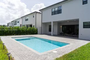 8151 Laurel Falls Dr, Boca Raton, FL 33496 - Photo 32